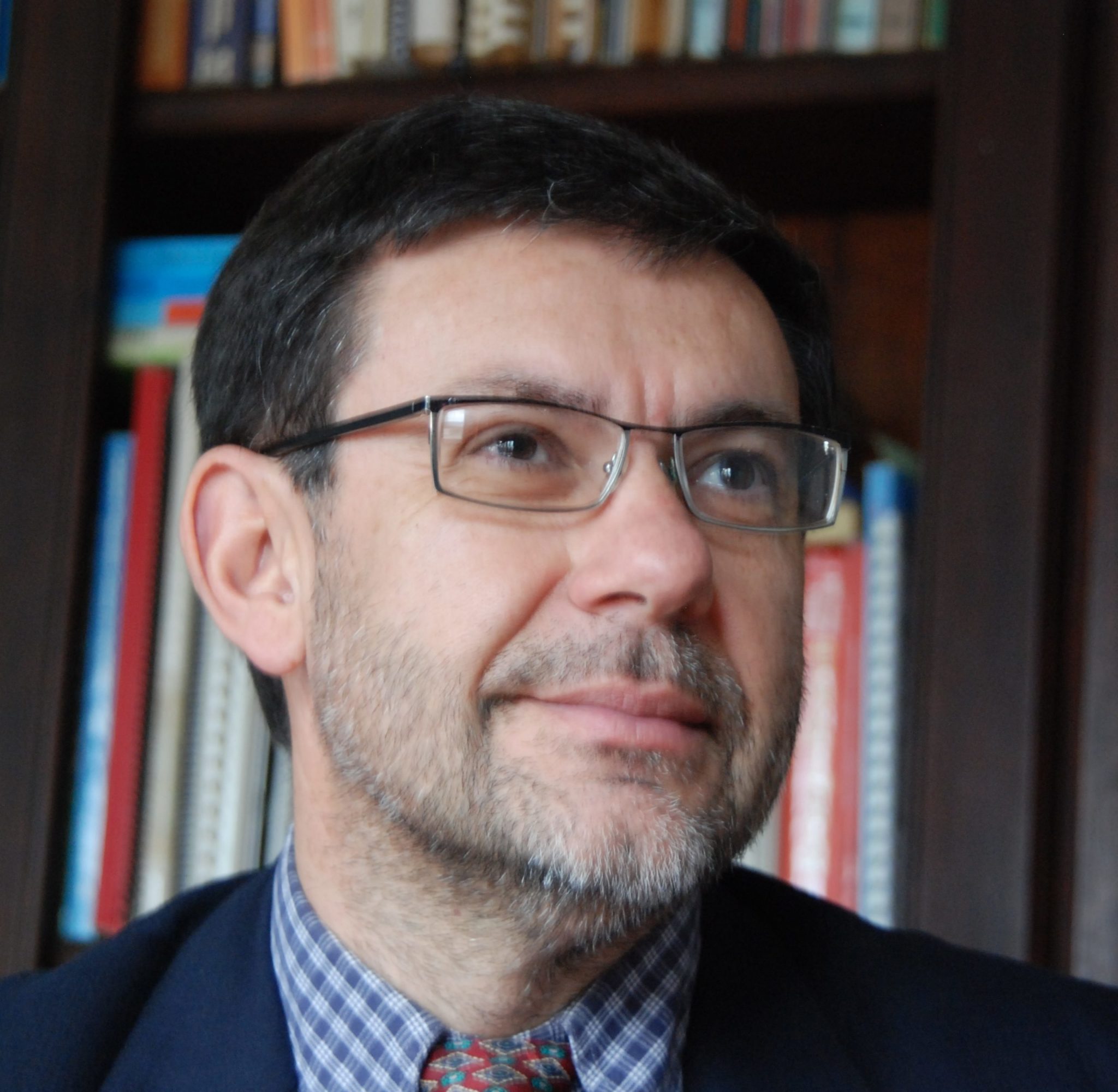 Dr. Rubén Ascúa