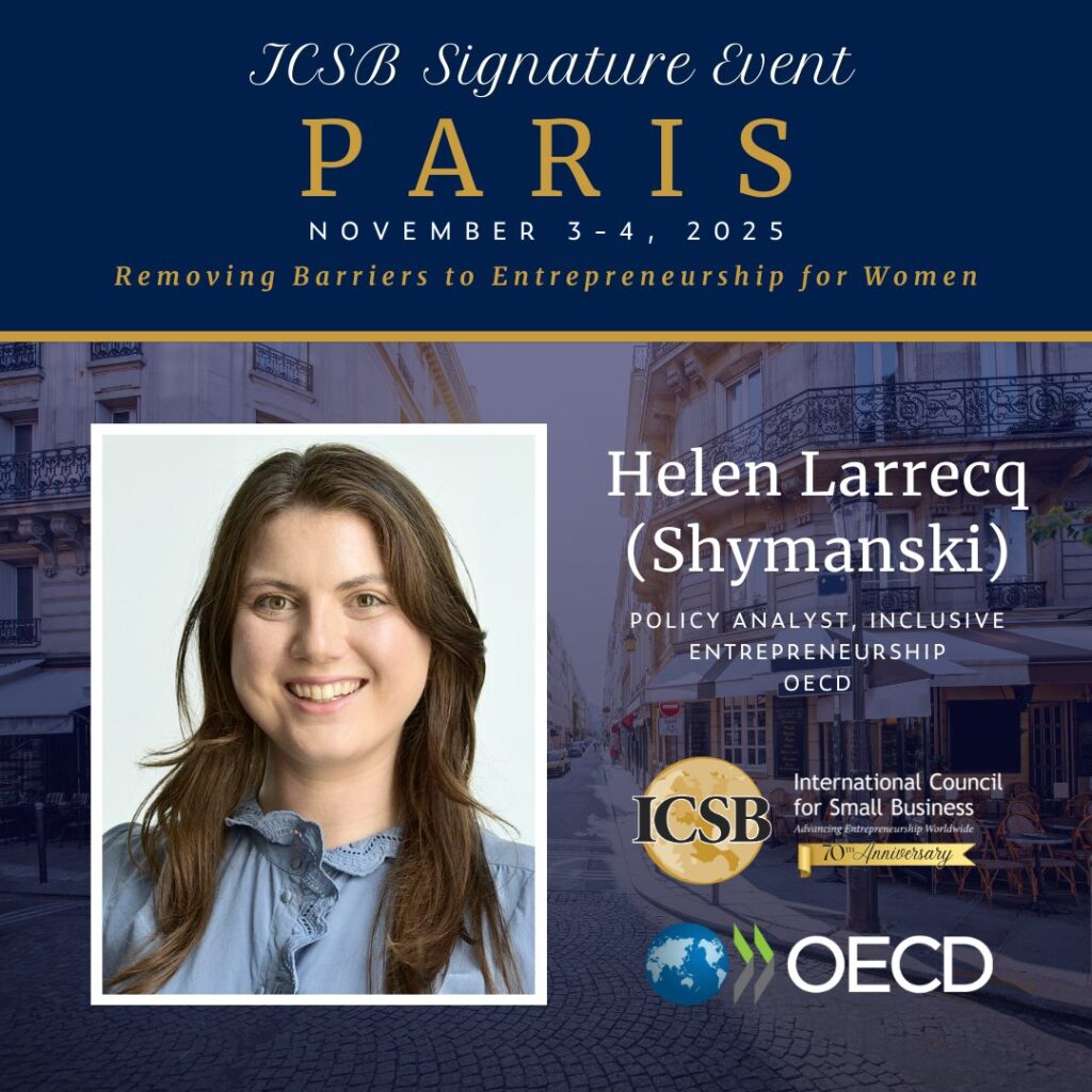 Paris Badge - Helen Larrecq (Shymanski)
